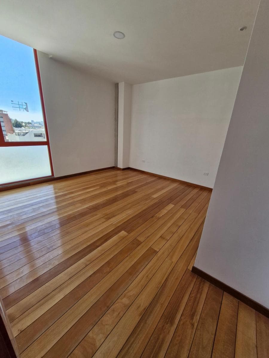 Departamento por Estrenar con Terraza – Quito Tenis — imagen 2