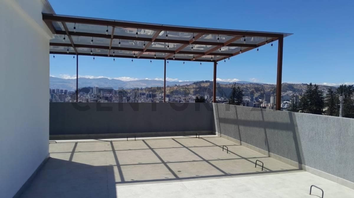 De Venta en La Gasca Local Comercial a Pocos Pasos de La Av Principal — imagen 4