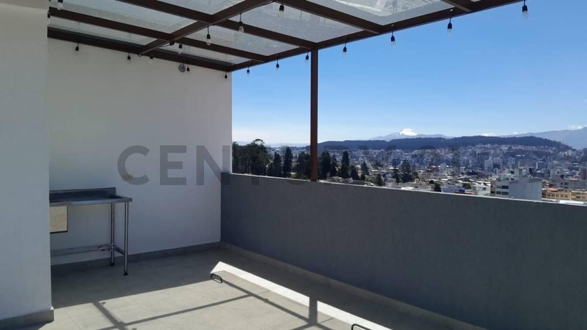 De Venta en La Gasca Local Comercial a Pocos Pasos de La Av Principal — imagen 3