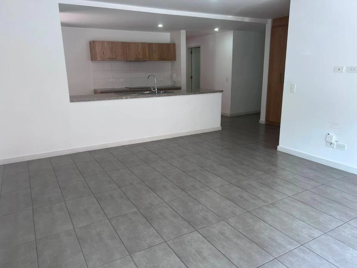 Vendo de Oportunidad Departamento González Súarez — imagen 10