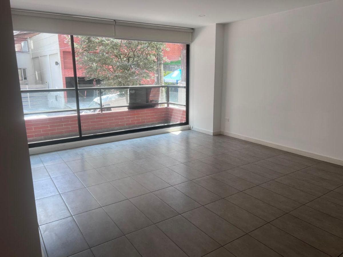 Vendo de Oportunidad Departamento González Súarez — imagen 9