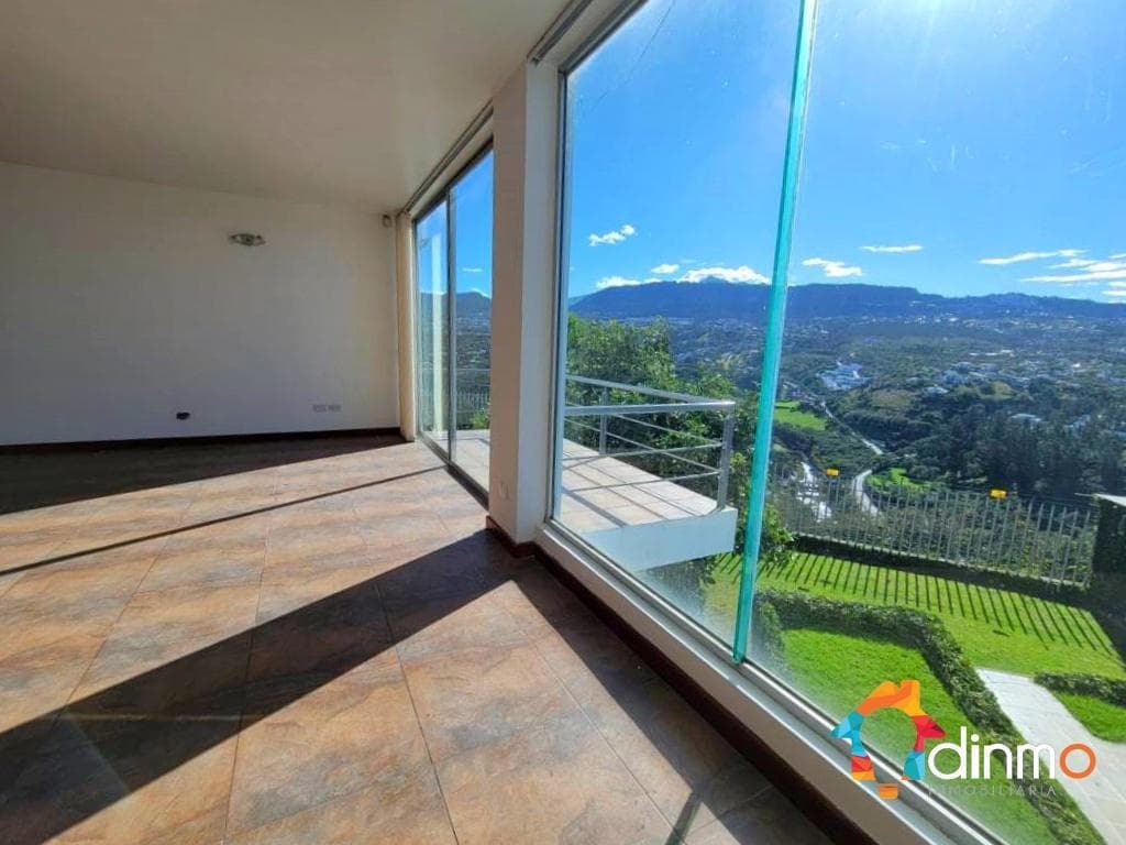Departamento Venta L Urb Pillagua Cumbayá | Hermosa Vista | Piscina — imagen 9