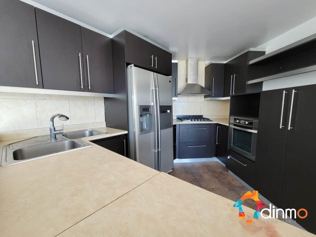 Departamento Venta L Urb Pillagua Cumbayá | Hermosa Vista | Piscina — imagen 8