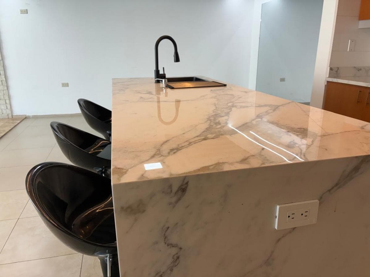 Mga / Venta Casa Rentera, Ideal Para Negocios, Cumbaya — imagen 4