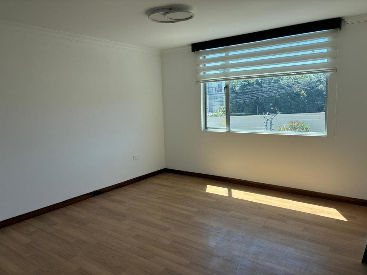 Mga / Venta Casa Rentera, Ideal Para Negocios, Cumbaya — imagen 3