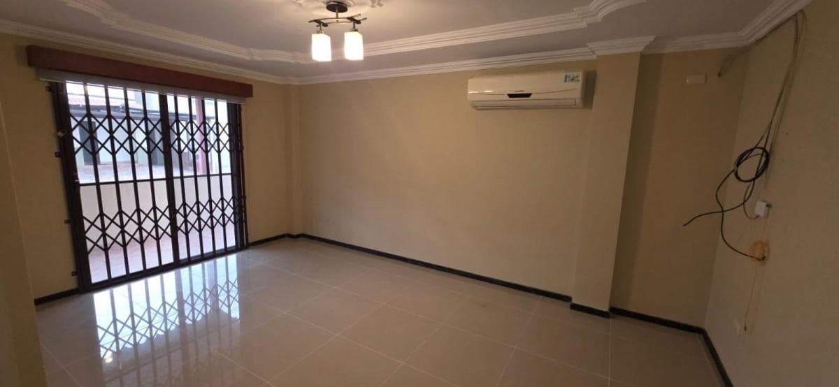 Casa en Venta, Urbanizacion La Rioja Etapa Almeria, Maxb, Guayas — imagen 6
