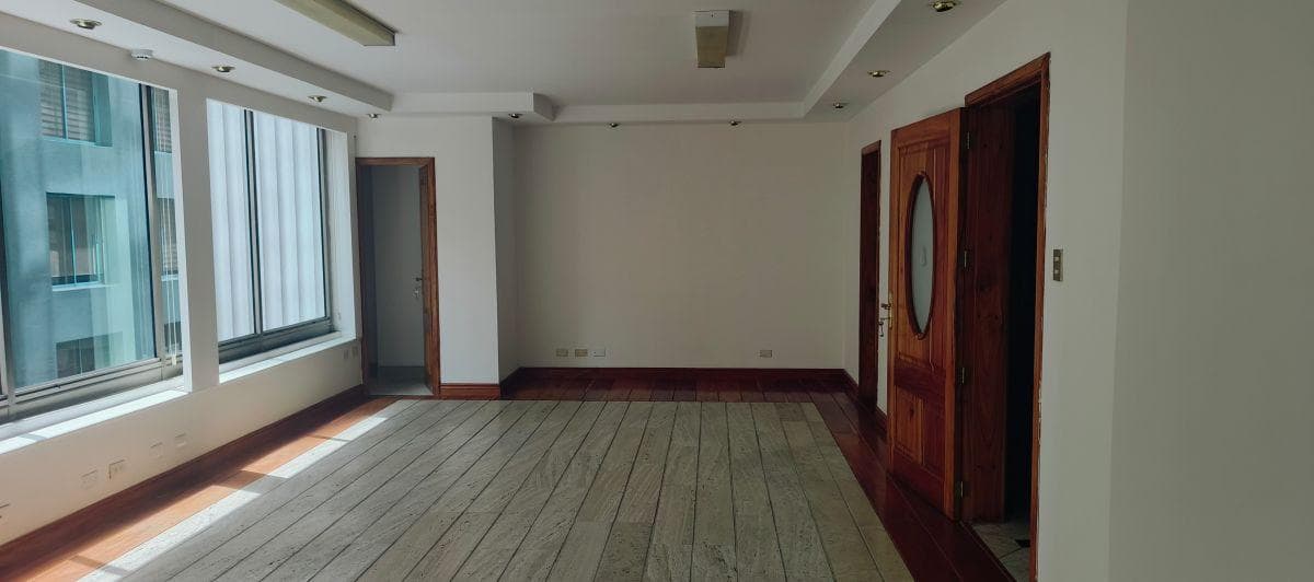 Oficina Corporativa en Venta – 365 m² | República del Salvador | Ideal Para Inversión o Empresa — imagen 7