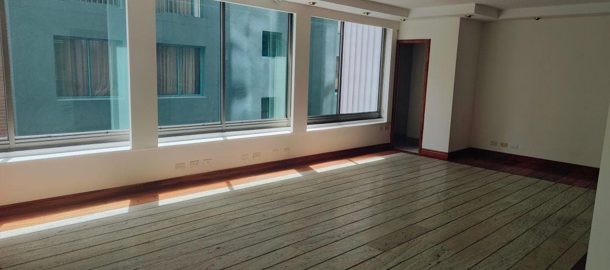 Oficina Corporativa en Venta – 365 m² | República del Salvador | Ideal Para Inversión o Empresa — imagen 5