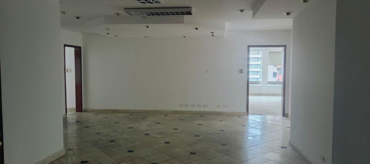 Oficina Corporativa en Venta – 365 m² | República del Salvador | Ideal Para Inversión o Empresa — imagen 4