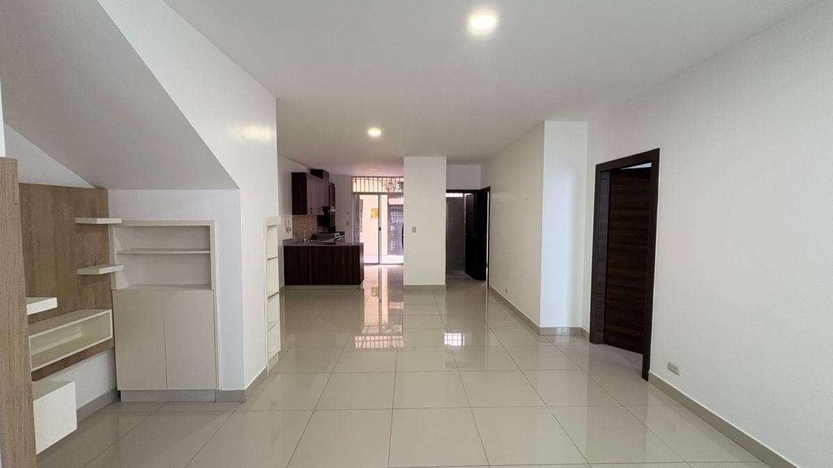 Venta Departamento Planta Baja en Cdla Santa Cecilia (Cerca Al Colegio Aleman), Guayas — imagen 10