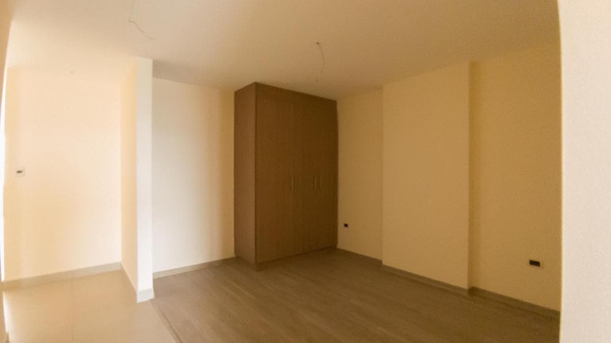 Departamento 3 Habitaciones Ubicado en La Av 10 de Agosto y Eloy Alfaro — imagen 5