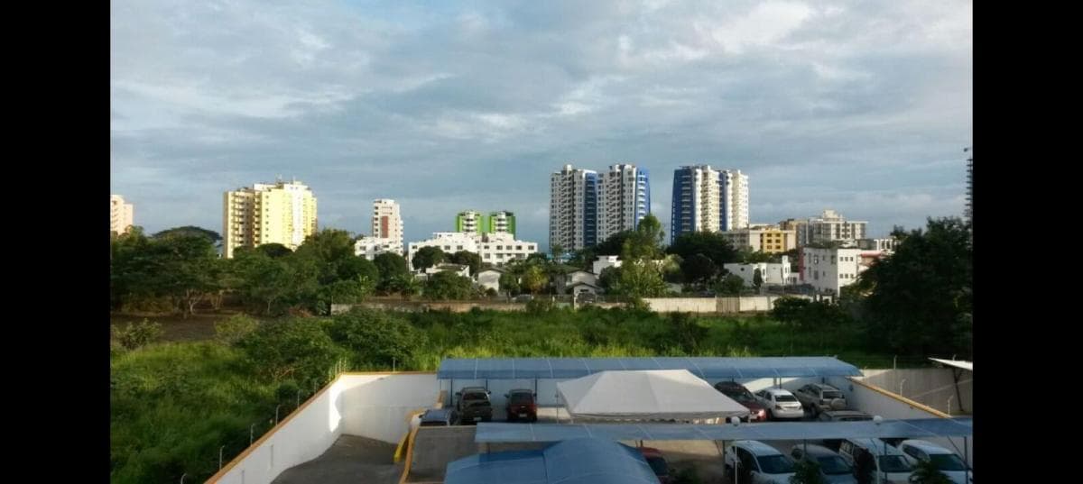 Departamento en Venta Amoblado en Tonsupa, Atacames — imagen 9