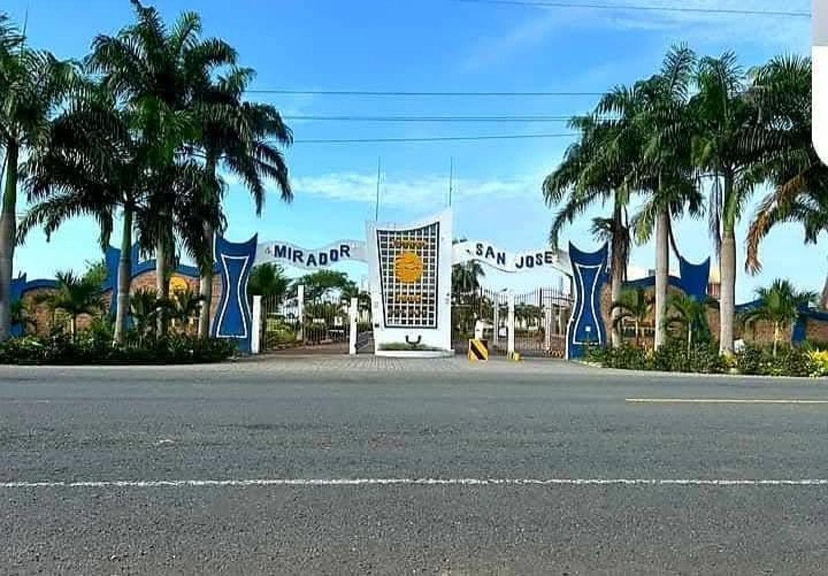 Casa de 155 m² con 2 Dorm. en Venta en Norte de Montecristi, Manabí — imagen 9