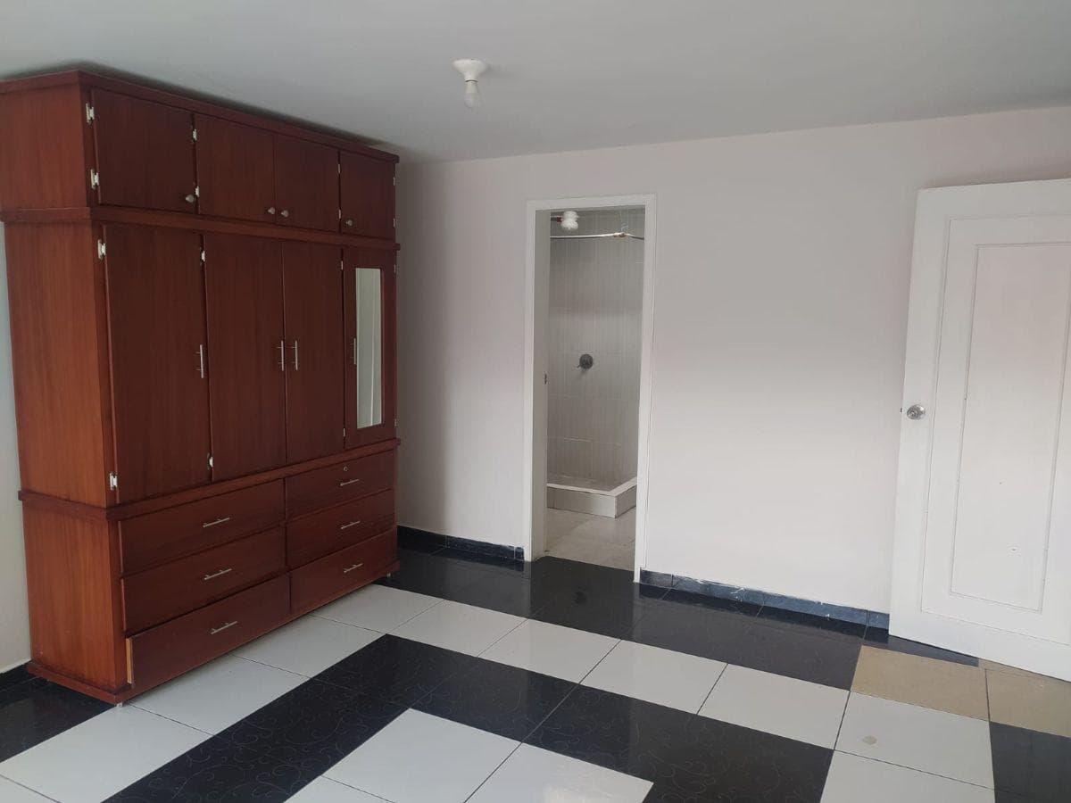 Venta Casa Comercial Centro de Ibarra Oportunidad Única de Inversión, Imbabura — imagen 2