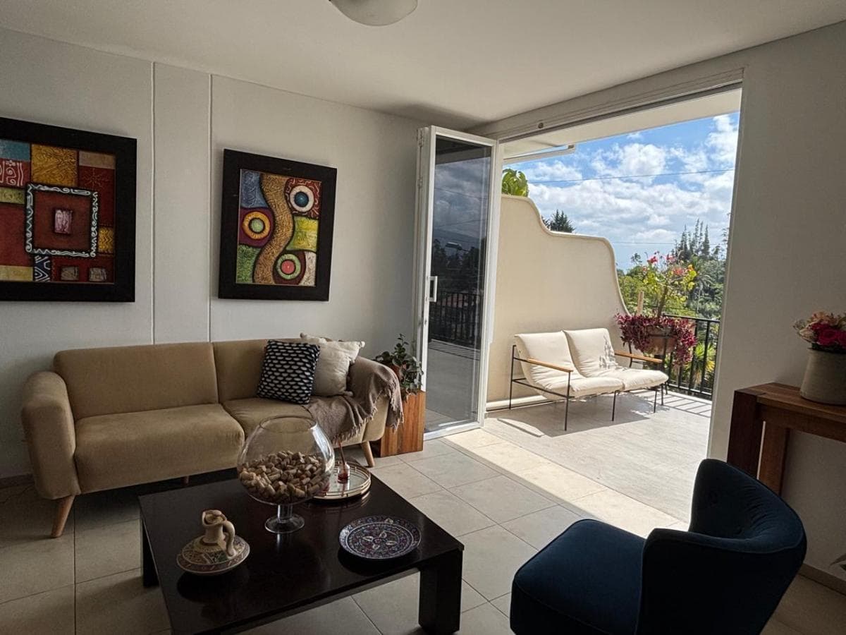 Casa Independiente con Amplio Patio Dentro de Urbanización Privada de Venta (Suite Independiente) — imagen 7
