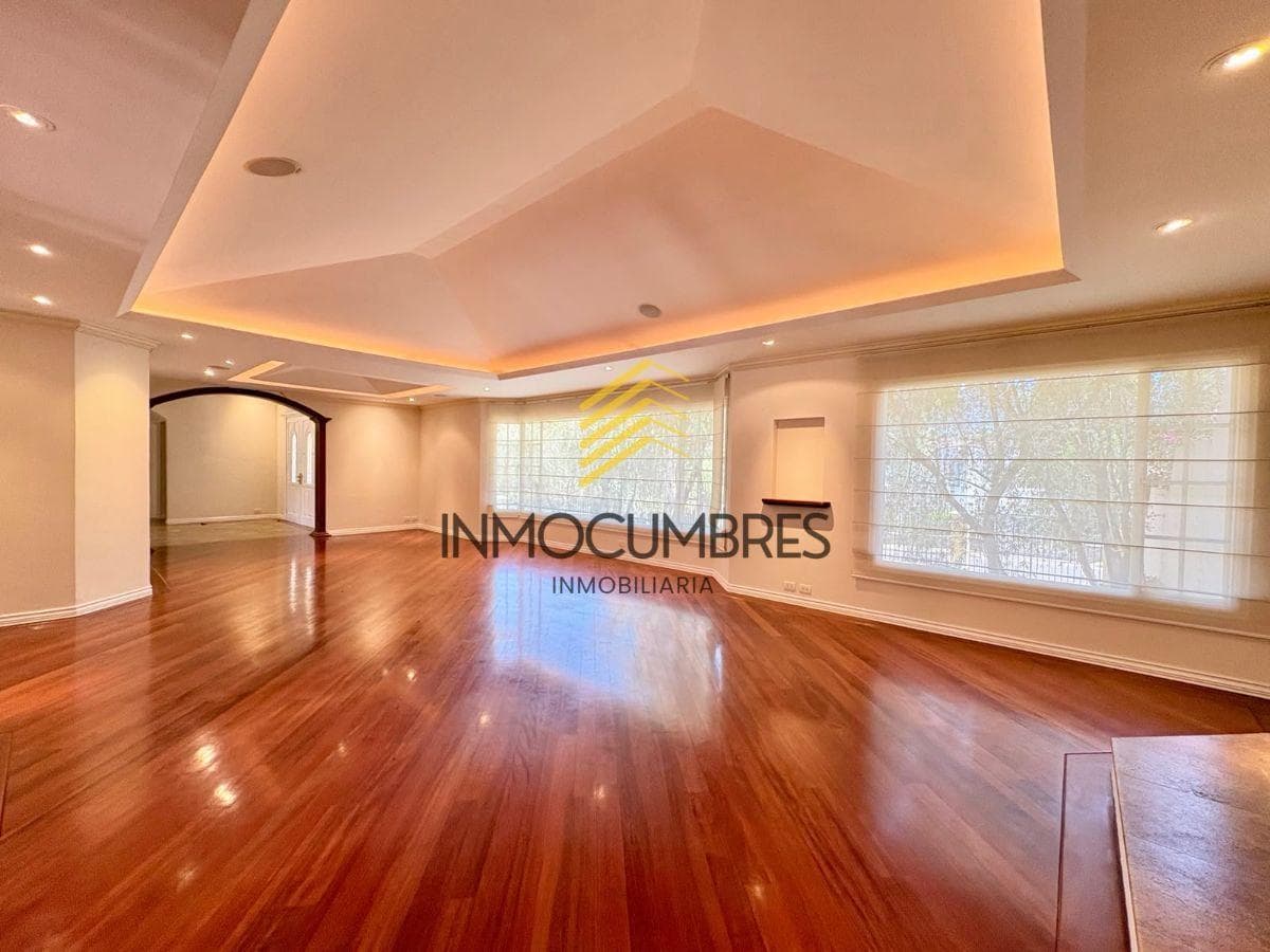 Casa en Venta - Renta en Urbanizacion Aaa Cumbaya — imagen 6