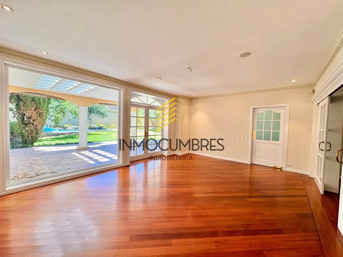 Casa en Venta - Renta en Urbanizacion Aaa Cumbaya — imagen 5