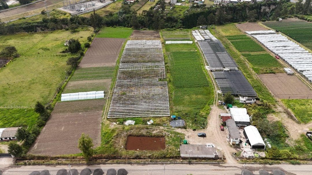 Vendo Amplio Terreno, Sector Tababela — imagen 1