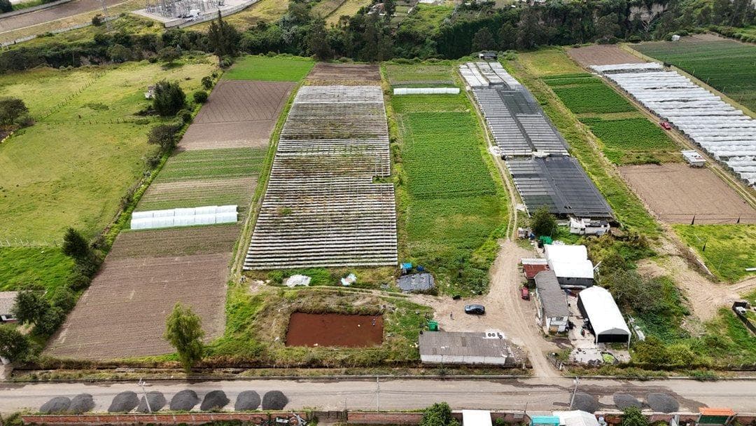 Vendo Amplio Terreno, Sector Tababela — imagen 2