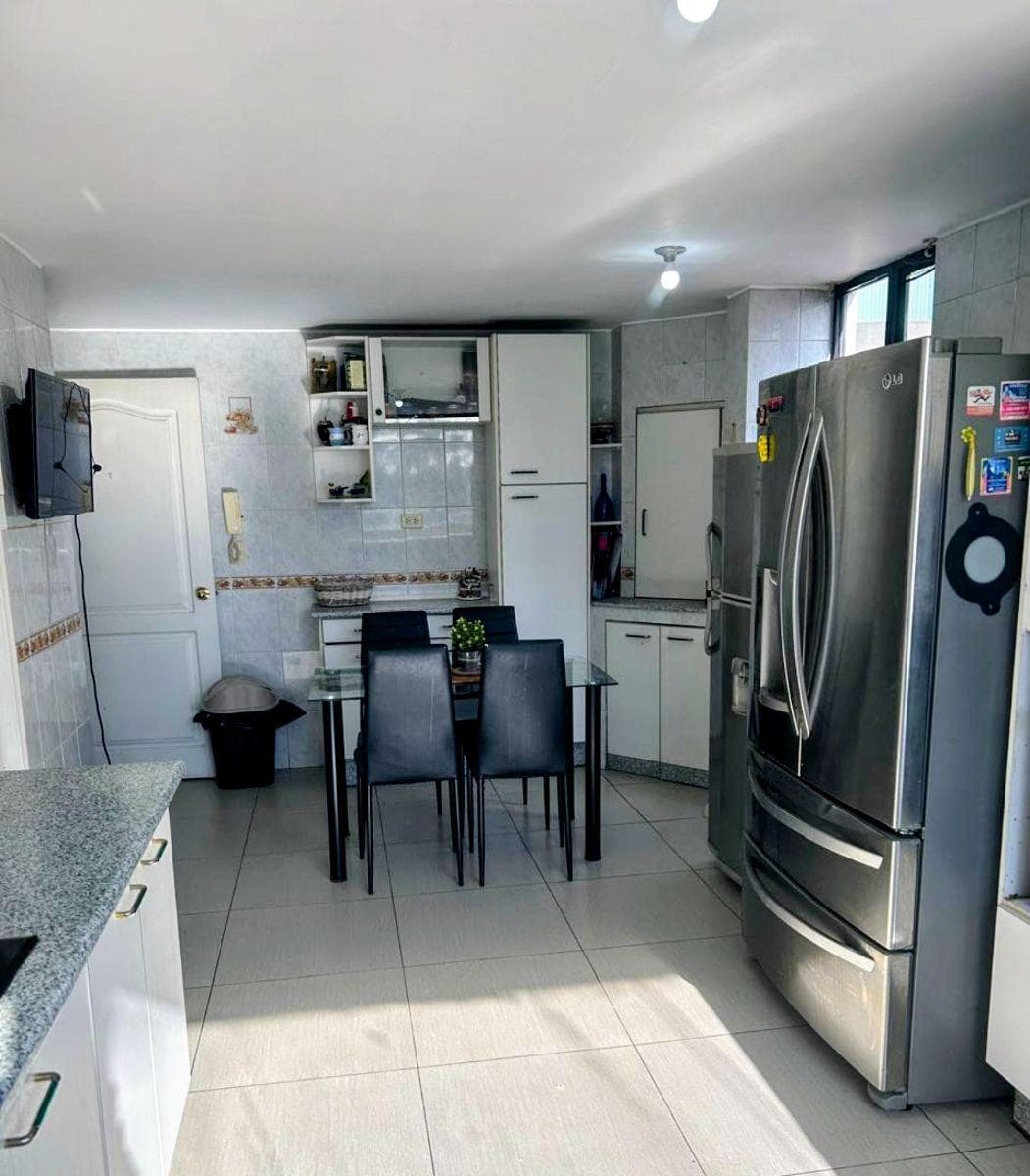 Mejoramos El Valor de Venta! Urb. El Condado, Departamento Amplio, Inversion Segura, Valorizacion — imagen 7