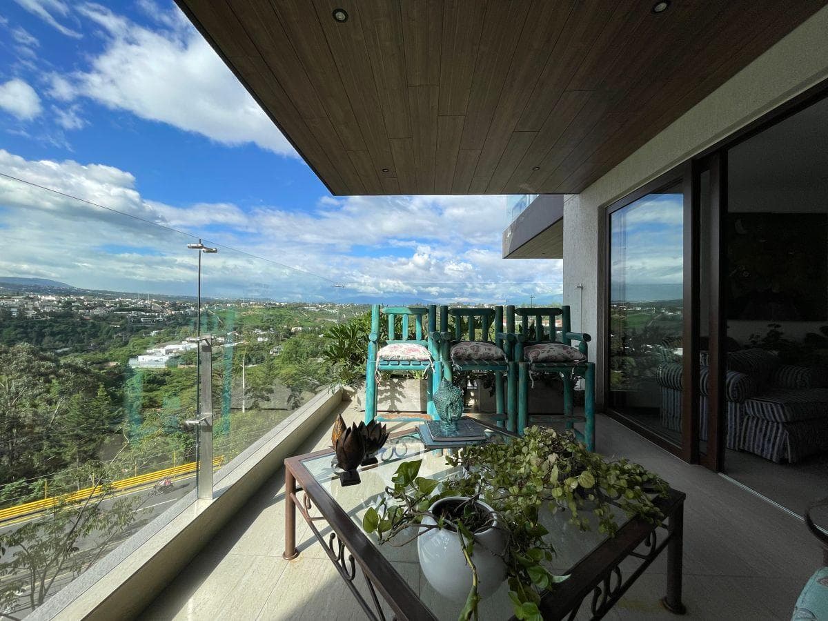 Departamento de 150 m² con 3 Dorm. en Venta en Cumbayá — imagen 1