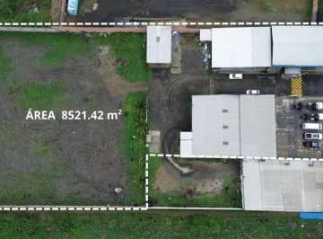 Local Comercial y Galpones de Venta en Montecristi, Manabí — imagen 5
