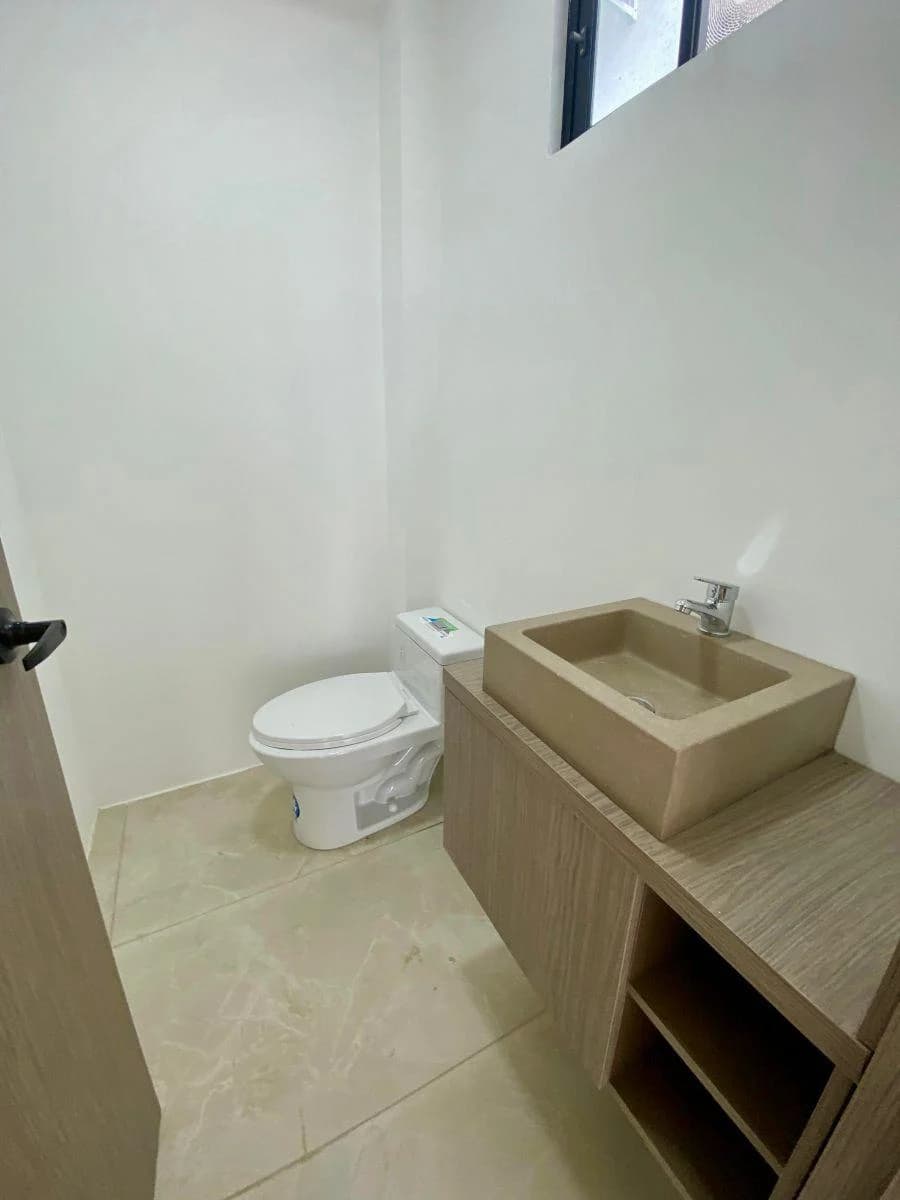 Casa de Venta de Estreno de 4 Dorm. en La Joya, Guayas — imagen 4