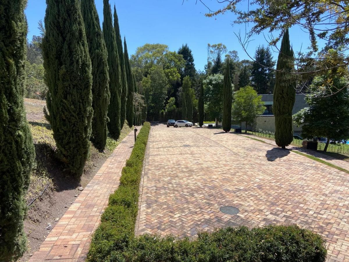 Terreno en Venta. Urbanización, Challuabamba, Azuay — imagen 7