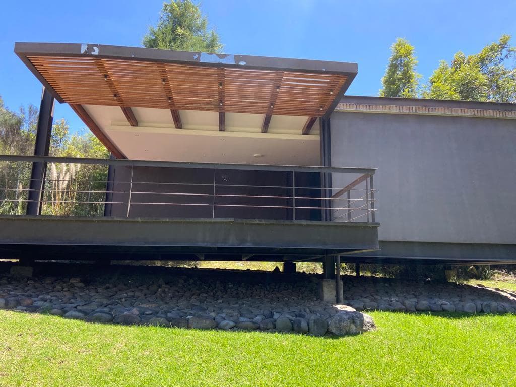 Terreno en Venta. Urbanización, Challuabamba, Azuay — imagen 2