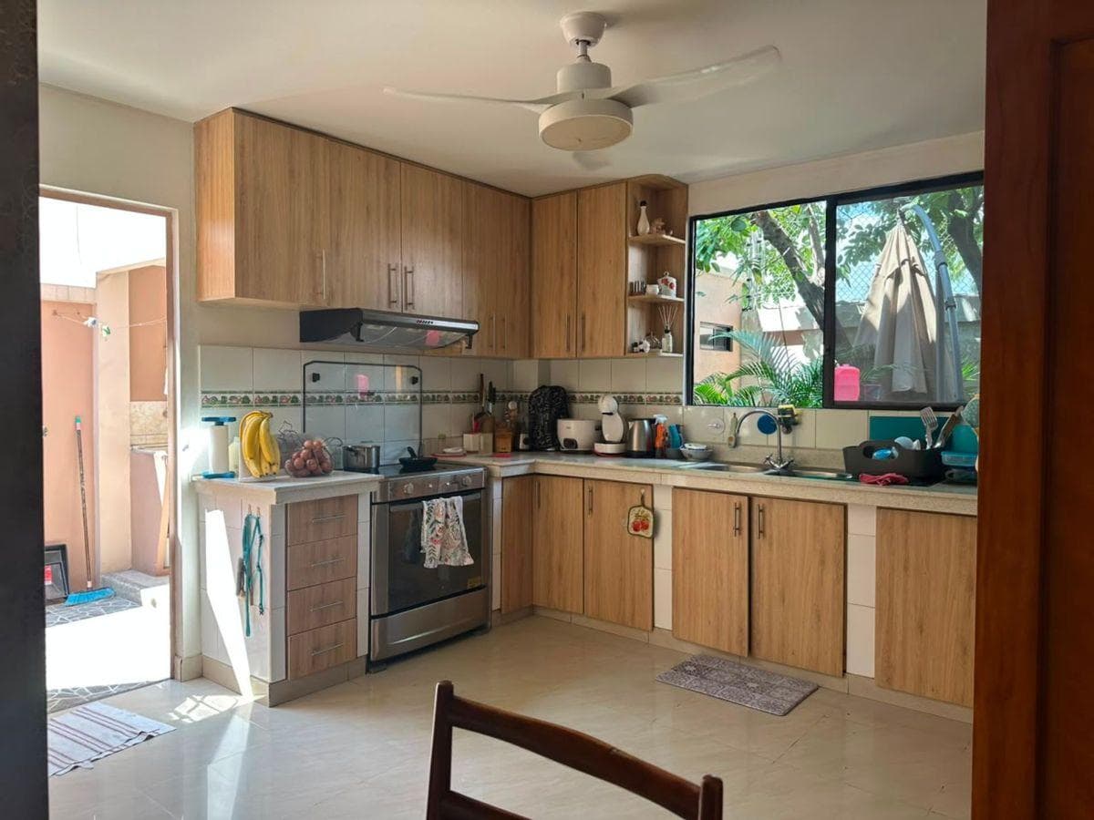 Venta Casa en Bonaire, Km 5.8 Via Samborondón A. Blum, Guayas — imagen 2