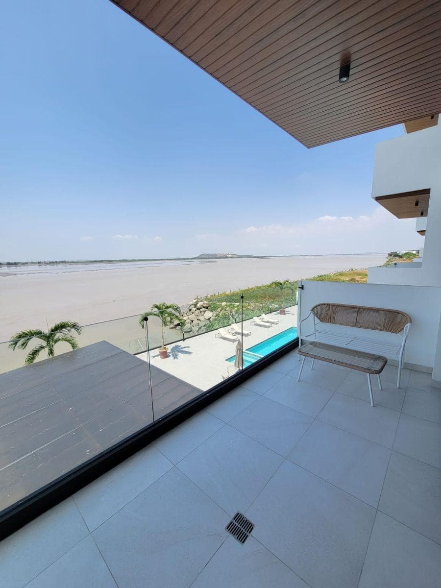 Departamentos de Lujo en Venta Frente Al Río – Sunset Point Luxury | Isla Mocolí, Samborondón, Guayas — imagen 1