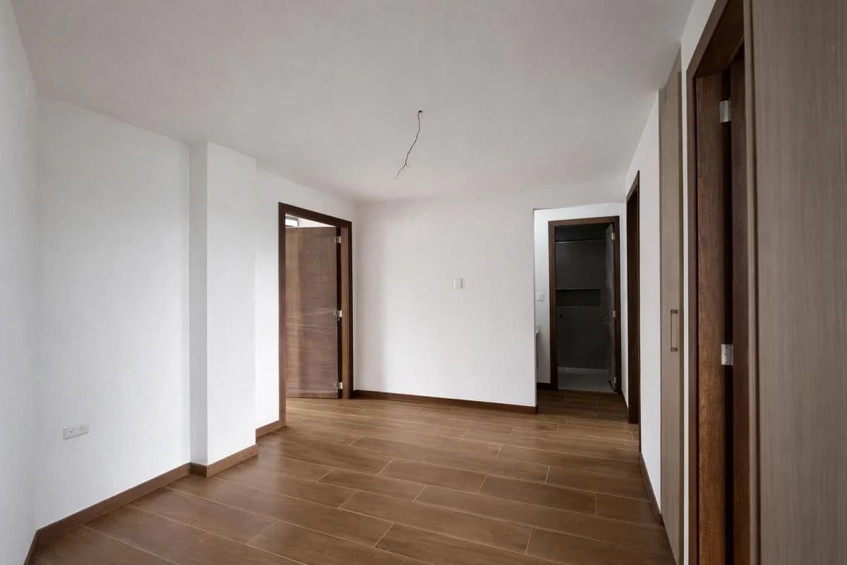 Casa con Jardin y Terraza en Venta en Tumbaco La Viña Alta — imagen 9
