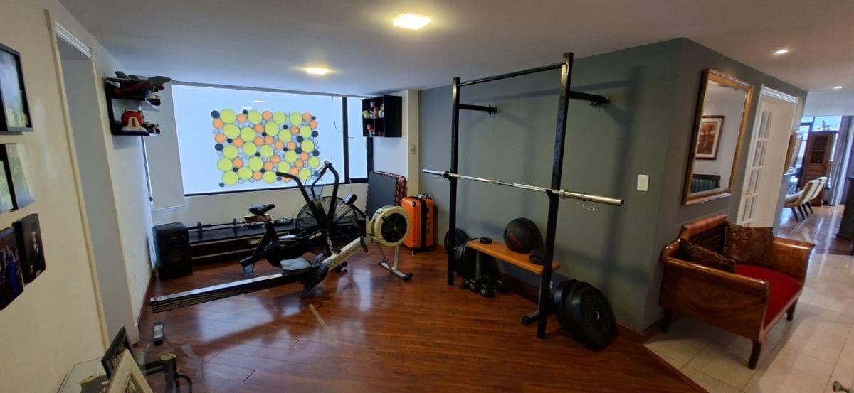 Vendo Amplio Departamento de 3 D + Estudio en Jardines del Batán | Piscina | 2 Parqueaderos | Bodega — imagen 6
