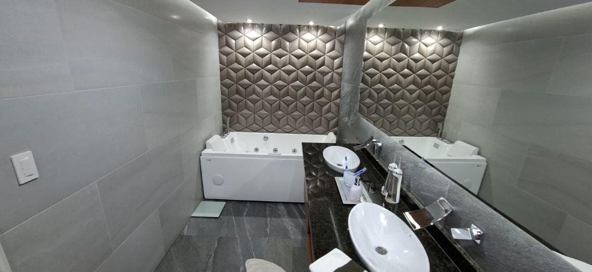 Vendo Amplio Departamento de 3 D + Estudio en Jardines del Batán | Piscina | 2 Parqueaderos | Bodega — imagen 4
