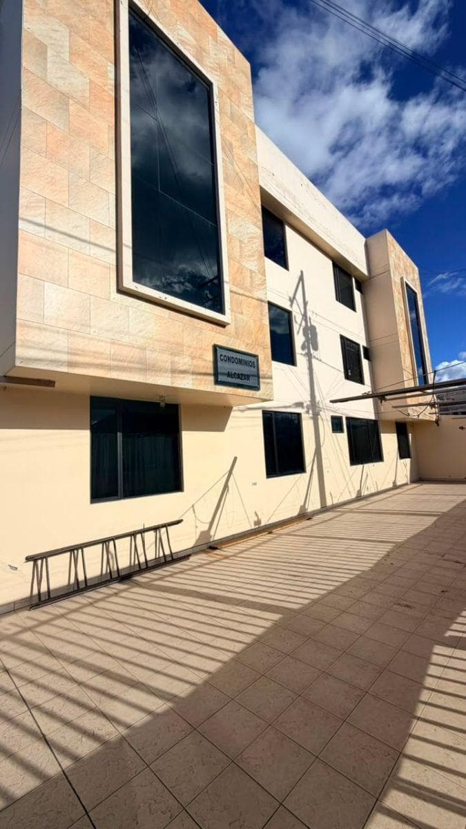 Apartamento Planta Baja Cerca de La Universidad Espoch, Chimborazo — imagen 2