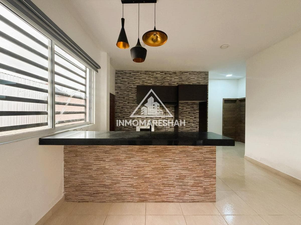 Casa en Venta en Lago Agrio con Amplio Espacio y Moderno Diseño — imagen 6