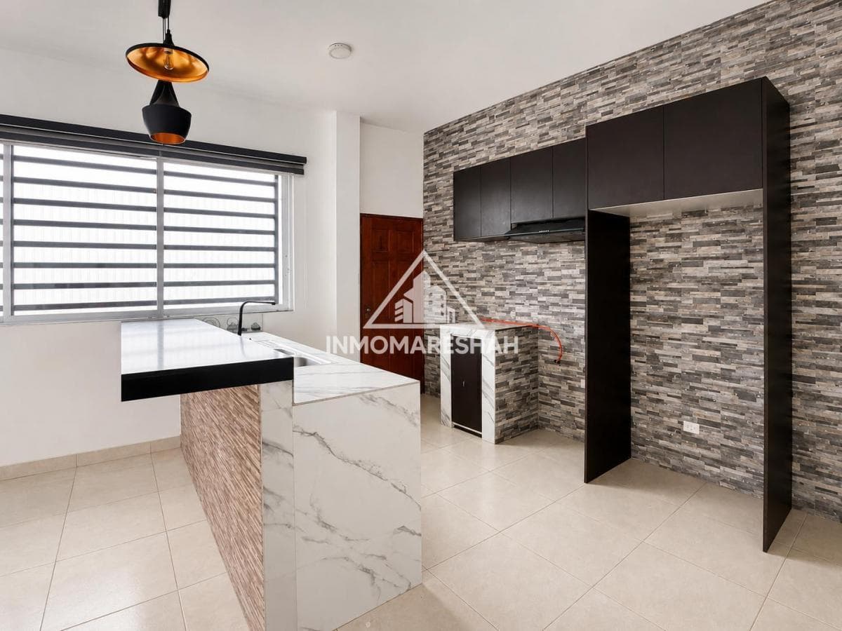 Casa en Venta en Lago Agrio con Amplio Espacio y Moderno Diseño — imagen 5