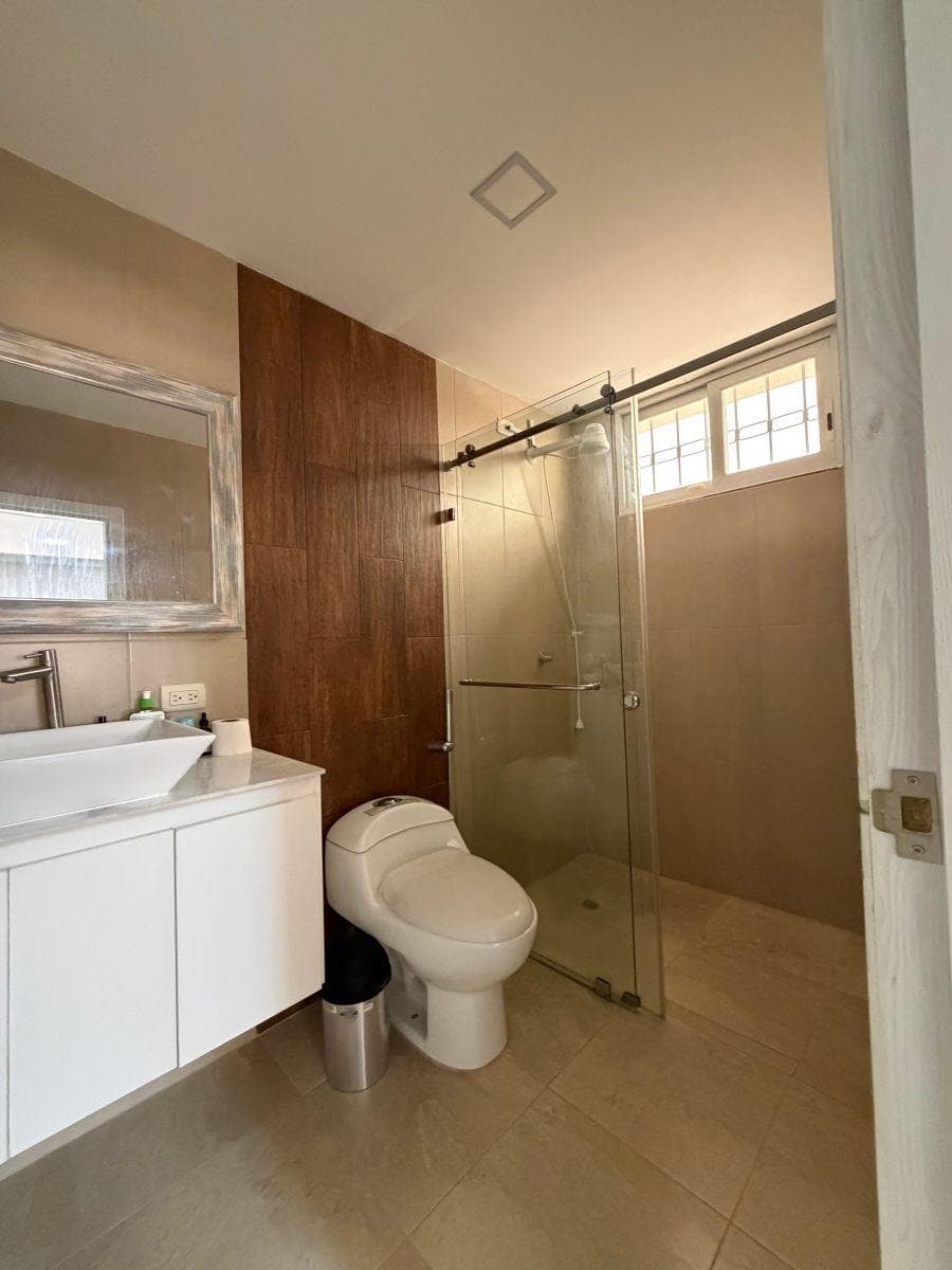 Departamento en Venta Kennedy Vieja 3 Dorm. 130 m² Remodelada Completamente, Guayas — imagen 6