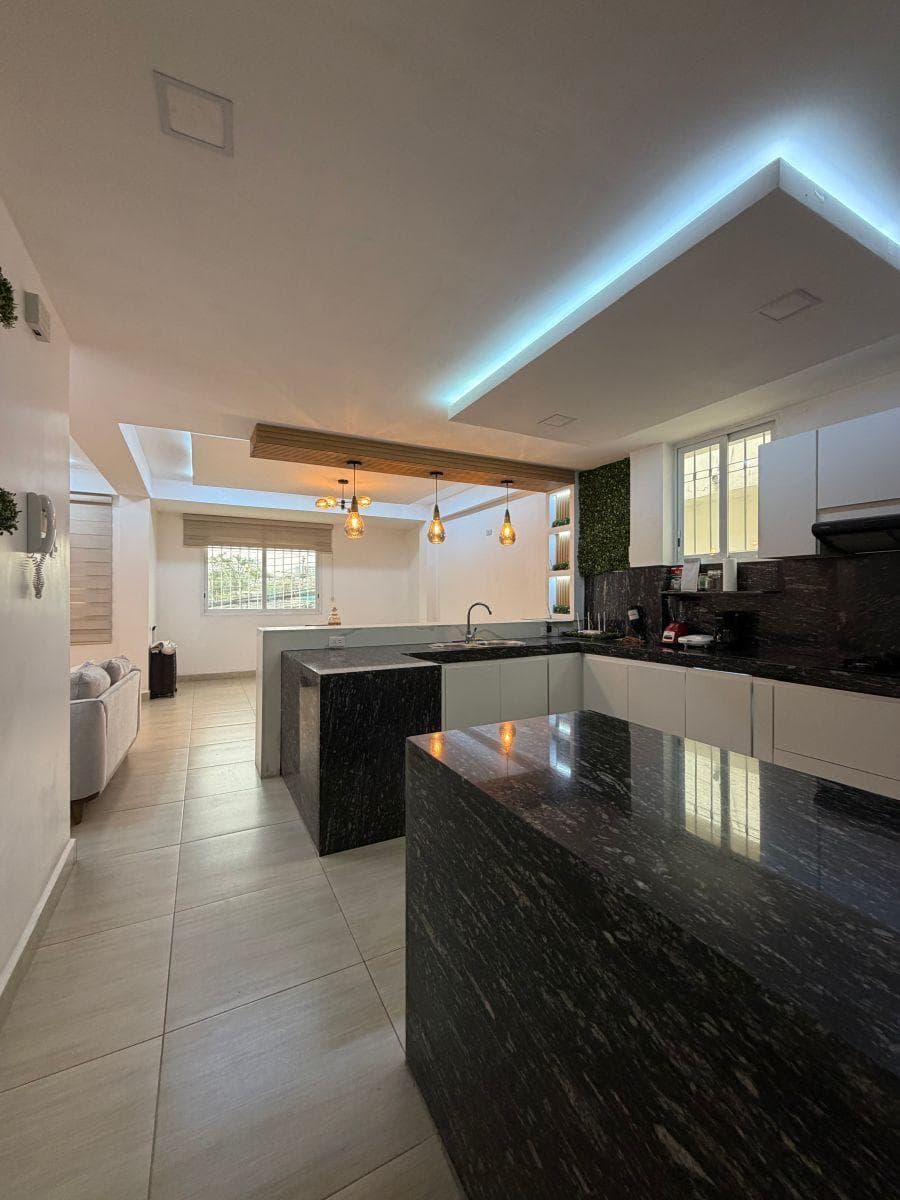 Departamento en Venta Kennedy Vieja 3 Dorm. 130 m² Remodelada Completamente, Guayas — imagen 5