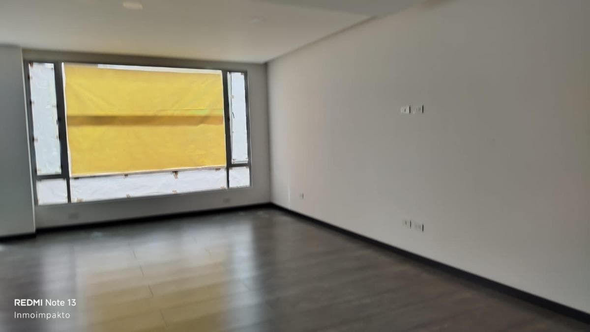 Se Vende Departamento de Dos Dorm. en La Urbanización El Condadoepartamento — imagen 4