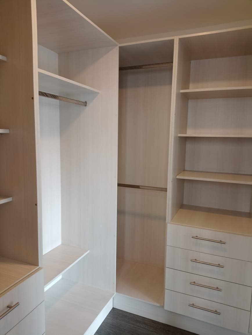 Se Vende Departamento de Dos Dorm. en La Urbanización El Condadoepartamento — imagen 3