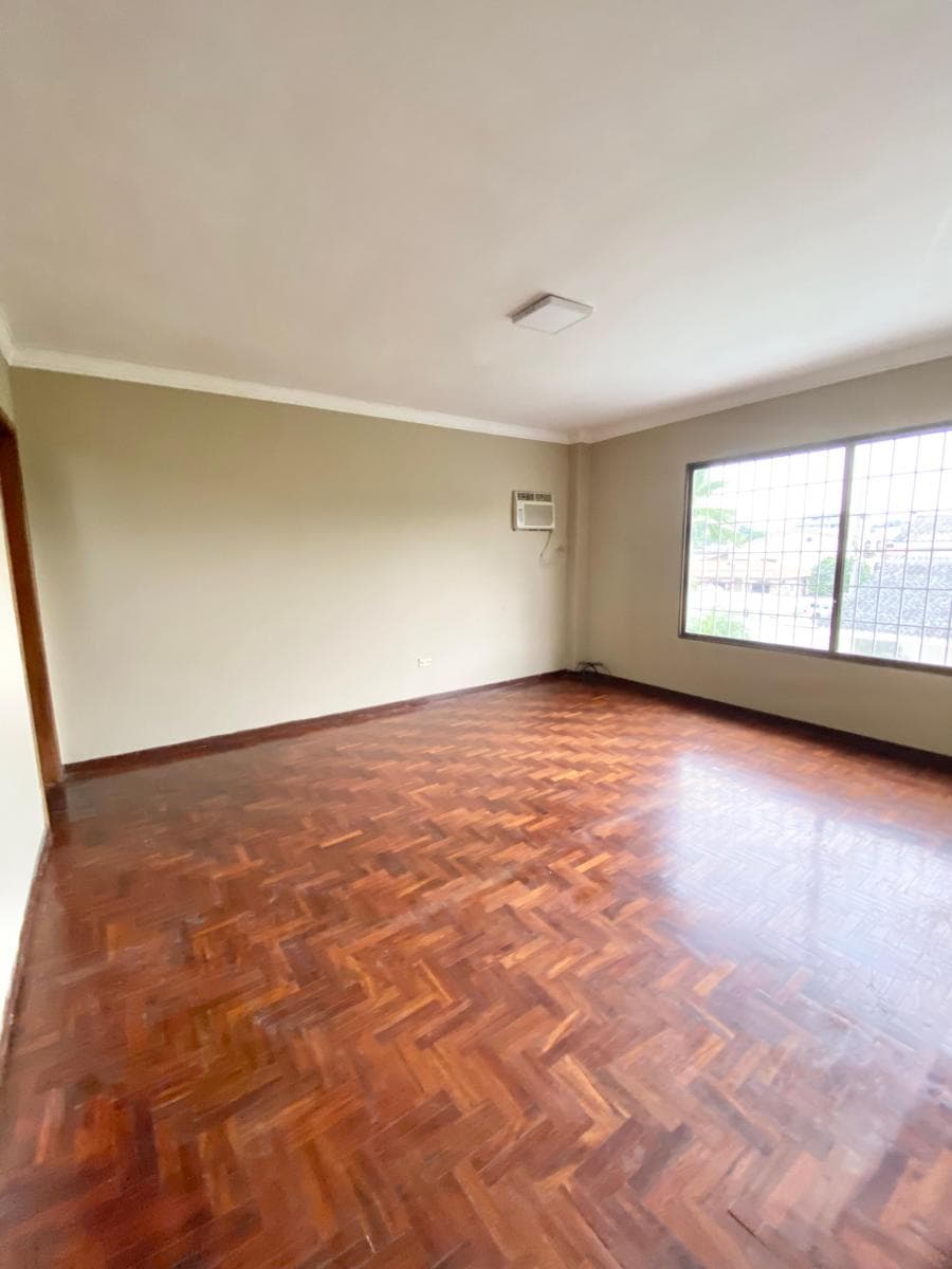 Casa de 495 m² con 3 Dorm. en Venta en Los Olivos, Guayas — imagen 2