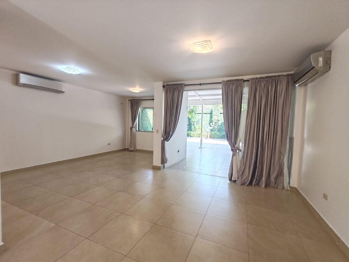 Venta Casa Moderna | Puerto Azul | 3 Dorm. con Baño Privado | Terreno de 270 m² (Wl), Guayas — imagen 6