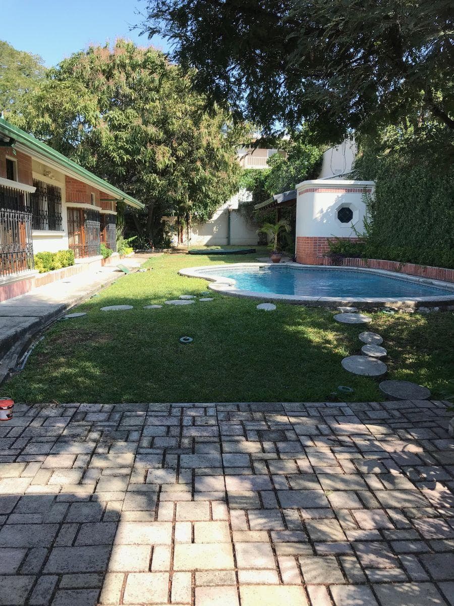 Casa 4 Dorm. en Venta Santa Cecilia, 1100 m de Terreno con Piscina, Guayas — imagen 8