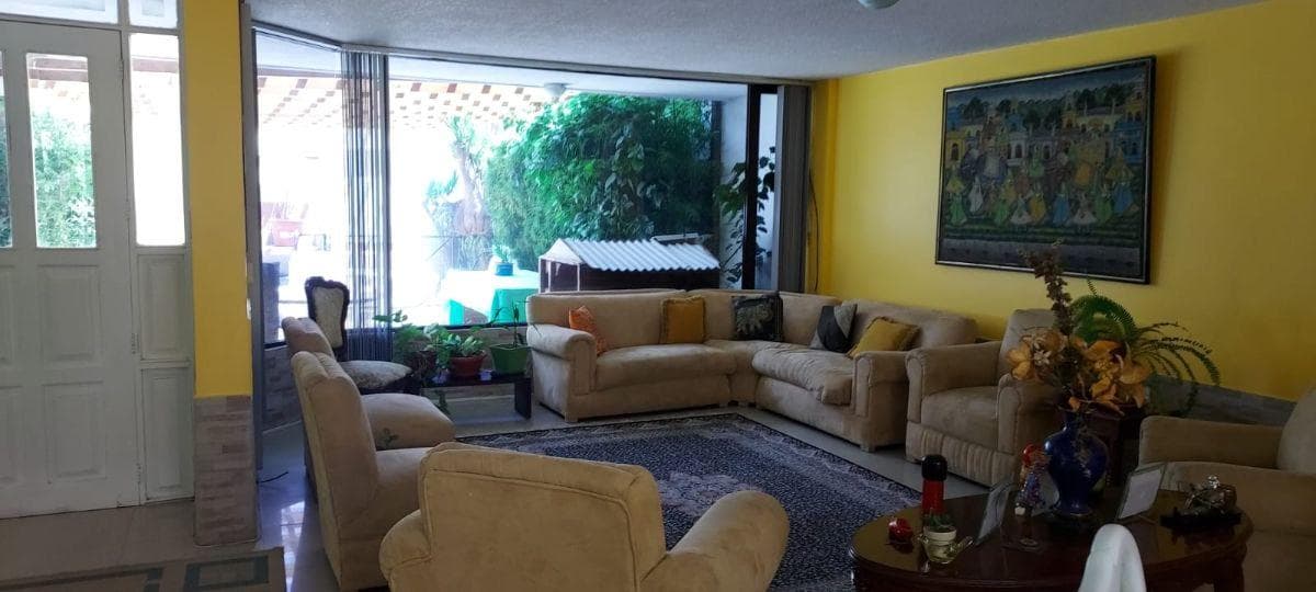 Venta Casa Remodelada Independiente|la Primavera|cumbayá|4 Dorm. — imagen 6