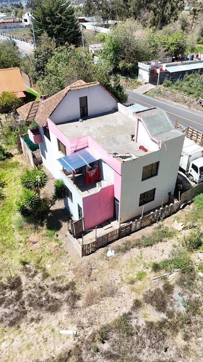 Casa + Terreno Vía Alobamba Montalvo, Tungurahua — imagen 6