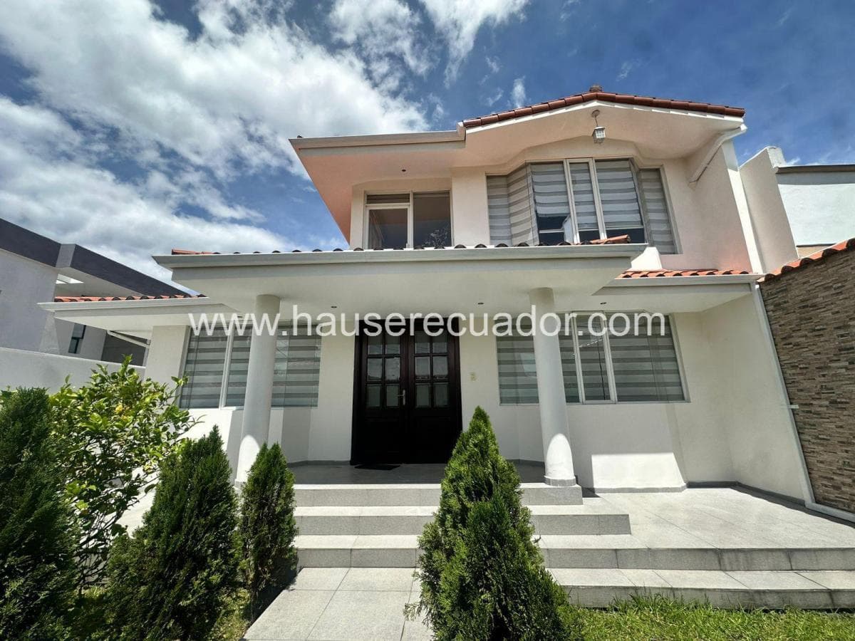 Casa Familiar 3 Habitaciones Mas Estudio, Jardín, Seguridad 24/7 y Exclusivas Áreas Comunales — imagen 10
