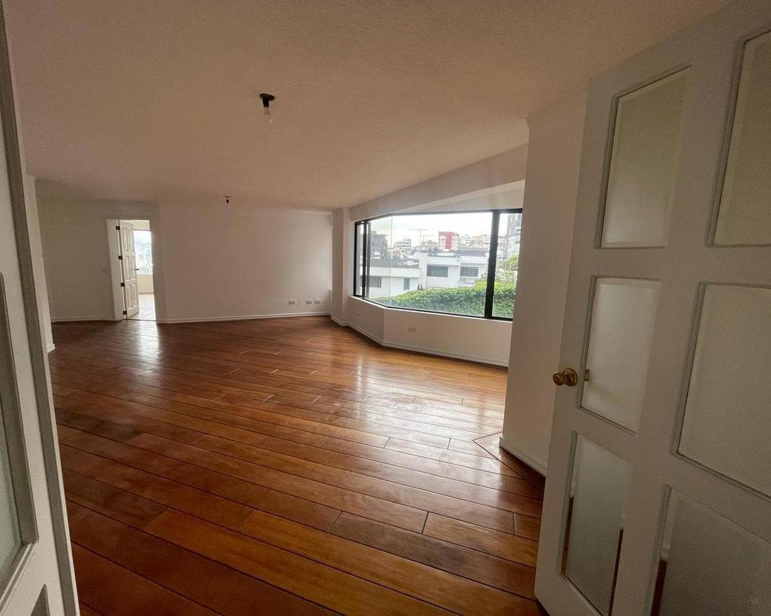 En Venta Amplio Departamento de 323 m², Remodelado / Granda Centeno/ *mm — imagen 9