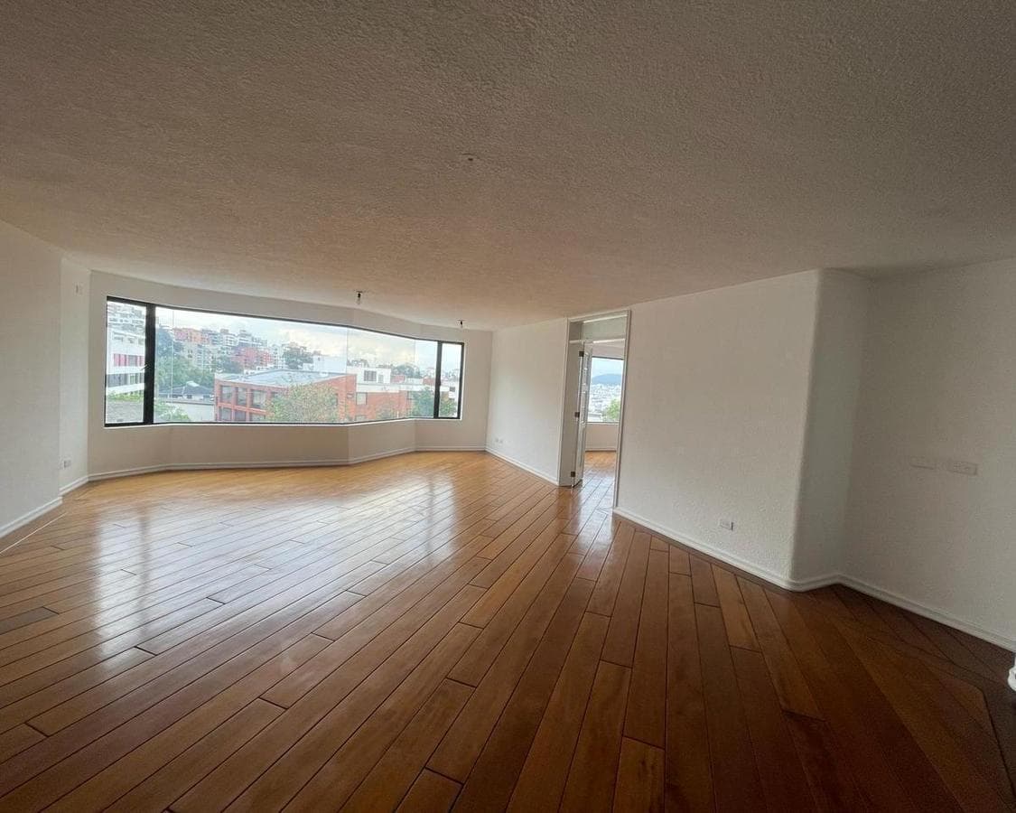 En Venta Amplio Departamento de 323 m², Remodelado / Granda Centeno/ *mm — imagen 4
