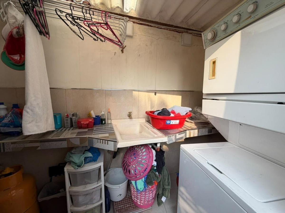 Casa en Venta con Seguridad 24/7 y Vista Panoramica, Lomas de Urdesa, Guayas — imagen 2